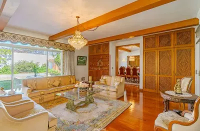 Brooklin velho, casa com 589au para modernizar, 3 suites, 4banheiros, 6 vagas