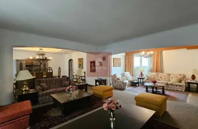 Apartamento com 3 dormitórios, 1 suíte, 3 vagas e com 230m² - bela vista