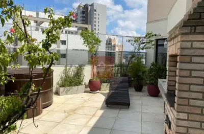 Charmosa cobertura em moema excelente localização fora de rota