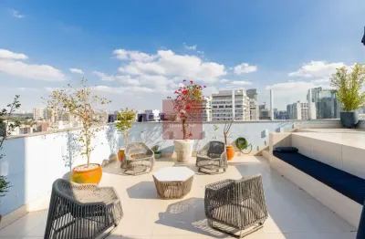 Cobertura para venda com 3 quartos, sendo 3 suítes, 227m²