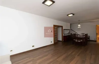 Alto da boa vista, casa sobrado com 5 quartos, 4 banheiros, 6 vagas