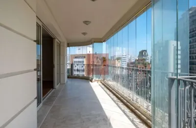 Localização nobre, a poucos passos do clube pinheiros