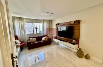 Apartamento com 3 dormitórios, 1 suíte, 2 vagas e com 140m² - moema