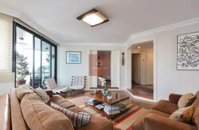 Apartamento tipo para venda em Moema com 3 quartos, sendo 3 suítes, 202m²