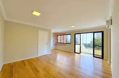 Apartamento com 129m², 3 dormitórios, sendo 1 suíte, 2 vagas.