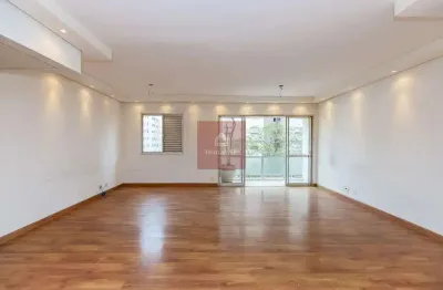 Campo belo com 92m2 e dois dormitórios, com 1 suite e duas vagas.