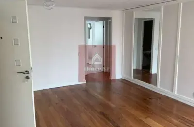 Apartamento 118 m2, 3 dorms.(1ste), 2 vagas em rua tranquila