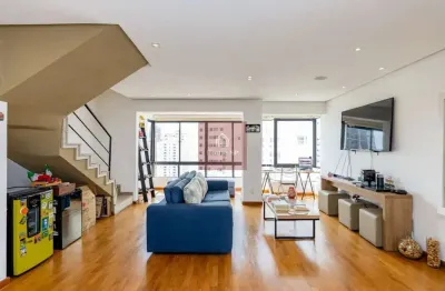 Cobertura á venda no Brooklin 210m² com 2 quartos, sendo 1 suíte , 3 vagas de garagem