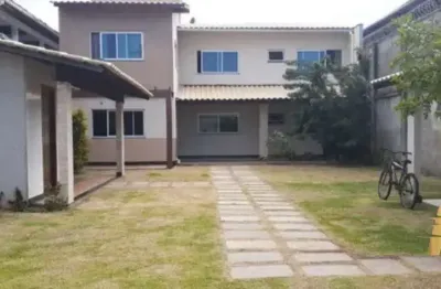 Casa duplex a 3 minutos da praia do morro / guarapari - es