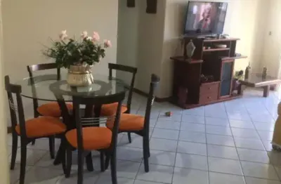 Ótimo apartamento no centro de guarapari com porteira fechada