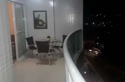 Ótimo apartamento com 3 quartos e 1 suíte no centro de guarapari