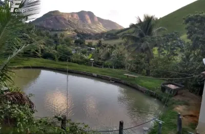 Excelente sítio com piscina,vista privilegiada e terreno para plantação
