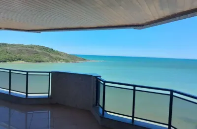 Mega apartamento com vista para o mar na praia do morro