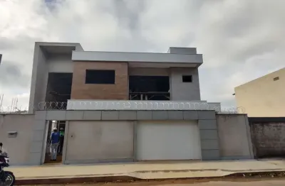 Excelente casa alto padrão no itapebussu com três quartos
