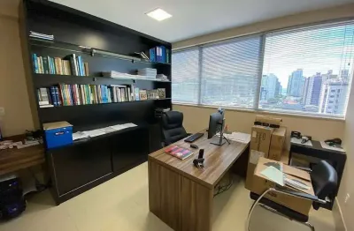Sala comercial com 2 salas à venda na Praia da Costa, Vila Velha 