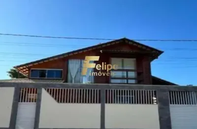 Esta é a oportunidade que você estava esperando! uma casa ampla e espaçosa, perfeita para acomodar toda a sua família e amigos.