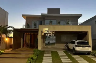 Belíssima e harmoniosa casa duplex localizada em condomínio de luxo em serra/es!