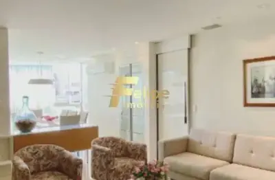 Belíssimo apartamento de 04 quartos e 01 suíte na praia da costa, vila velha/es!