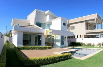 Luxuosa casa em condomínio fechado localizada no município de serra/es!