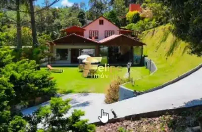 Belíssima casa de campo a venda porteira fechada em condomínio localizada em marechal floriano/es!