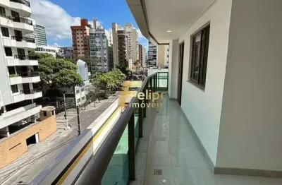 Apartamento de 3 quartos localizado na deslumbrante praia da costa!