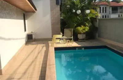 Uma deslumbrante casa duplez para você morar na mata da praia.