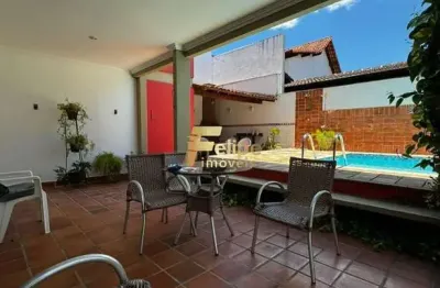 Casa duplex, espaçosa e localização privilegiada na mata da praia!!