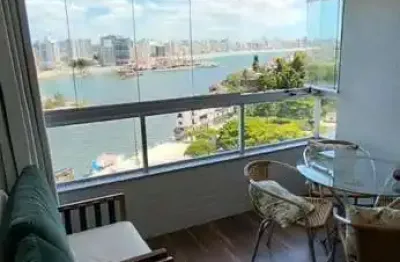 Perfeito apartamento com vista total para o canal de guarapari.