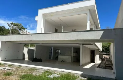 Casa com 3 quartos à venda no iriri, anchieta  por r$ 5.000.000