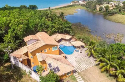 Casa com 6 quartos à venda em meaípe, guarapari  por r$ 2.800.000