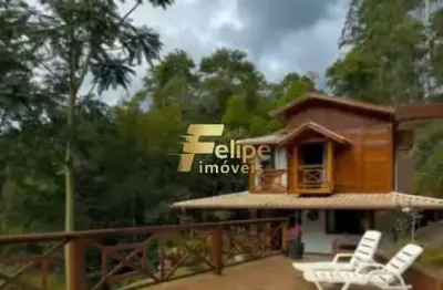 Luxuosa casa duplex de alto padrão, à venda em parajú, domingos martins/es!