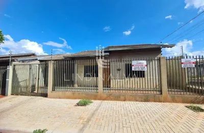 Casa de esquina com 2 quartos no parque residencial três bandeiras