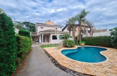 Sobrado mobiliado à venda, com piscina - no jardim social.