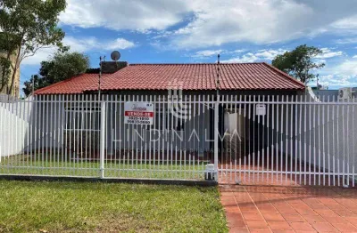 Casa no panorama, na região do mega vila, com área gourmet e piscina