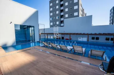 Apartamento semimobiliado com 2 quartos, sacada gourmet e uma vista incrível