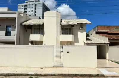 Sobrado com suíte e 4 dormitórios no jardim três fronteiras em foz do iguaçu