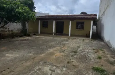 Casa com 3 quartos à venda na Rua Esplanada, 237, Felícia, Vitória da Conquista
