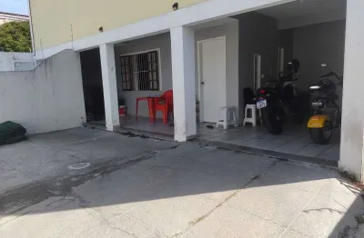 Barracão / Galpão / Depósito para alugar na Rua Eduardo Magno Valadares, 75, Centro, Araruama