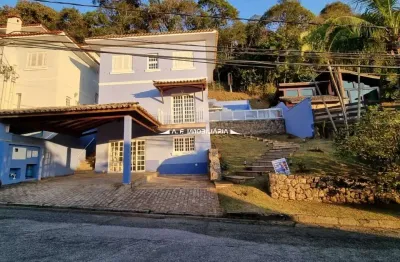 Sobrado em condomínio no  horto florestal para venda, 4 quartos, 2 suítes, 4 vagas de garagem, 178m²