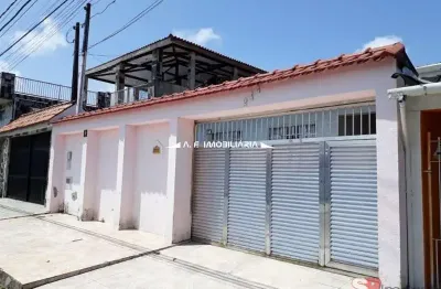 Casa térrea para venda no bairro balneário jangadas, 4 quartos, 1 suíte, 5 vagas de garagem, 300m²
