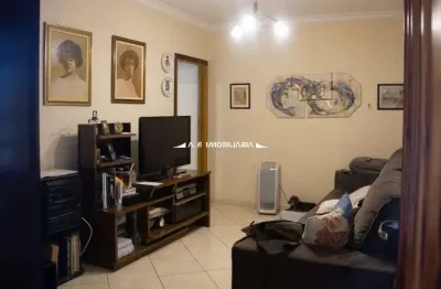 Casa assobradada no bairro tremembé, 3 quartos, 1 suíte, 2 vagas de garagem, 140 m²