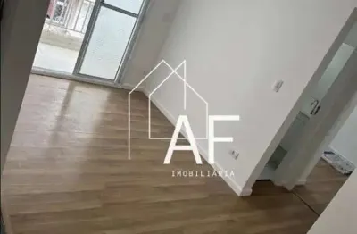 Apartamento ao lado do shopping andorinha com 2 quartos, varanda, vaga coberta, 49m²