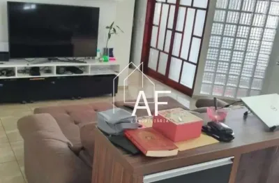 Casa (assobradada) para venda, 3 dorm(s), 3 suite(s), 2 vaga(s), 241 m²