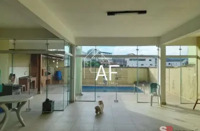 Magnífico sobrado 4 suites 3 vagas 450m² à venda em localização privilegiada - jardim guapira