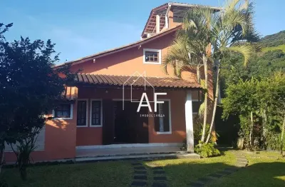 Casa (assobradada) para venda em boiçucanga, 3 dormitórios, 3 suítes, 4 vagas de garagem, 135 m²
