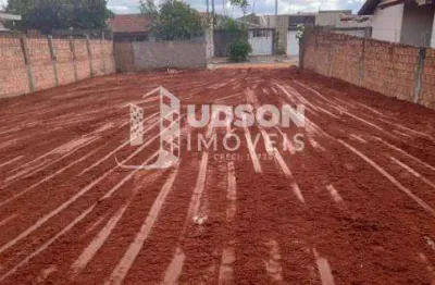 Terreno à venda na Rua Mariano Hernandes 4000, 40000, Parque Roosevelt, Bauru