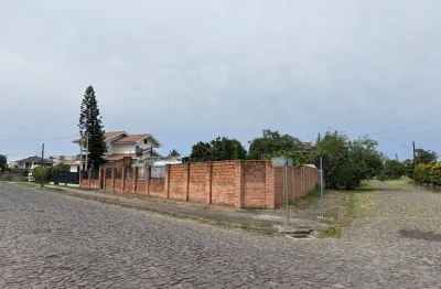 Amplo terreno a venda com + de 600m² atrás do diário de santa maria pertinho da fx nova