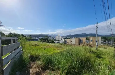 Terreno à venda na Rua Doutor Jayme Antunes Maciel, 158, Forquilhas, São José