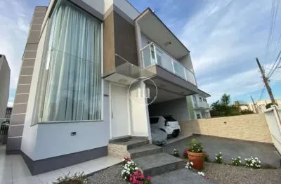 Casa com 3 quartos à venda na Servidão Cláudio Antônio Schmidt, 268, Praia Comprida, São José