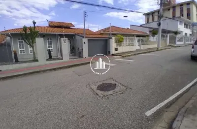 Casa com 4 quartos à venda na Rua Antenor Valentin da Silva, 833, Ipiranga, São José